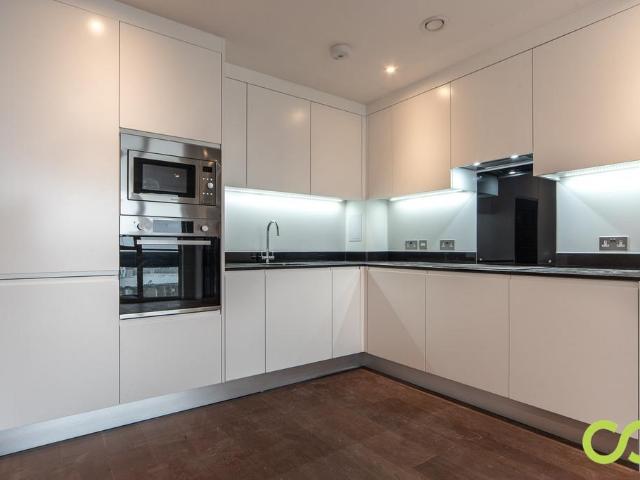 Flat for rent in Canning Town, Greater London