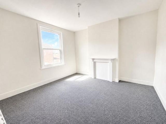 Apartment for rent in Highweek, Bridford