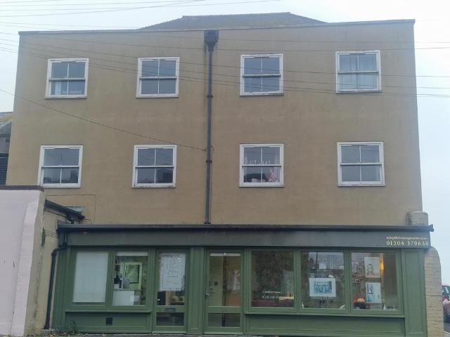 Flat for rent in Middle Deal, Dover