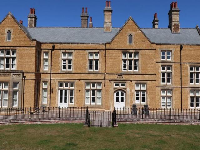 Flat for rent in Brentingby, Leicestershire