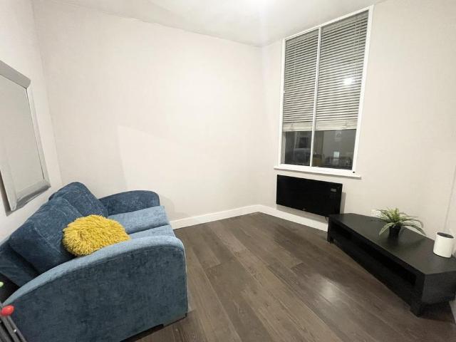 Apartment for rent in South Hampstead, Greater London