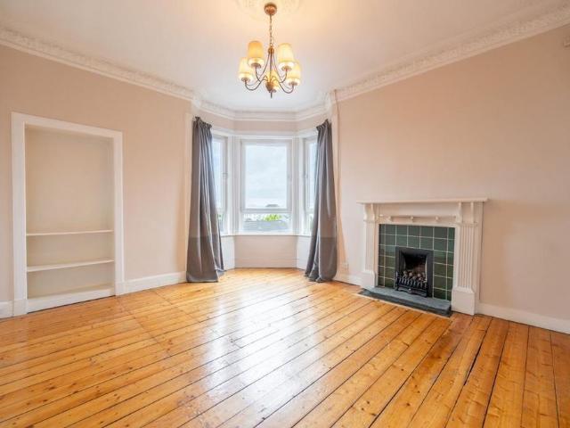 Apartment for rent in New Cathcart, Glasgow