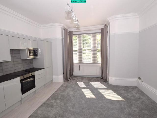 Apartment for rent in Hookstone, Harrogate