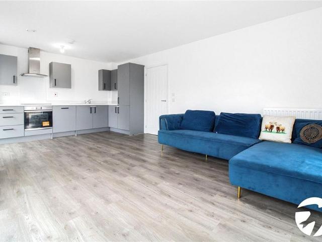 Apartment for rent in Castle Hill, Monks Orchard