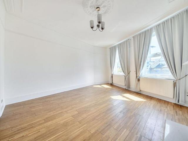 Apartment for rent in West Norwood, Greater London