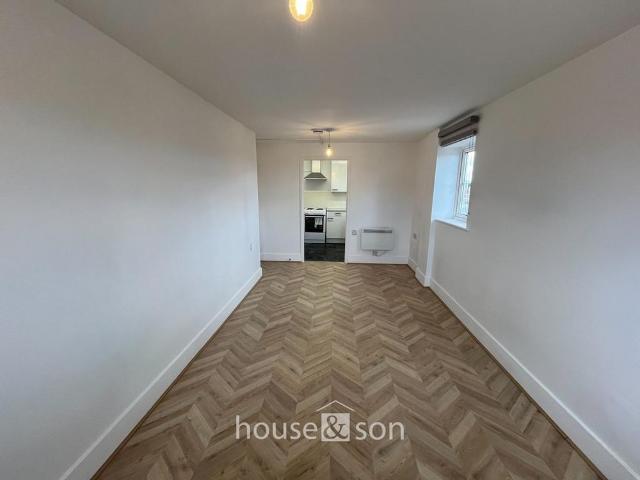 Apartment for rent in Talbot Village, Bournemouth