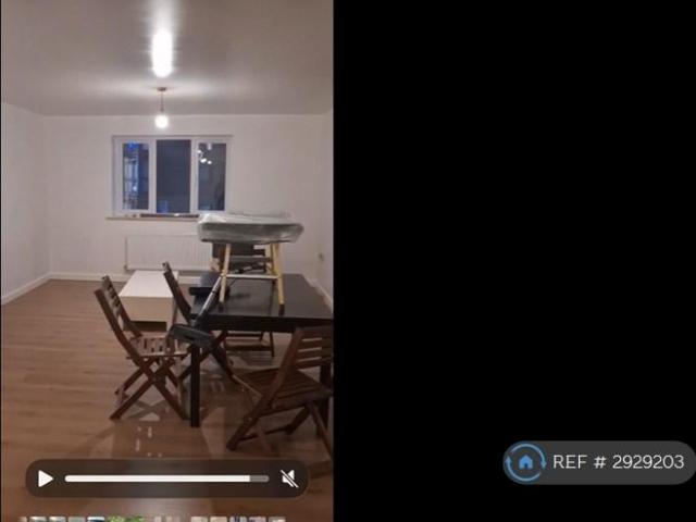 Flat for rent in Northumberland Heath, Greater London