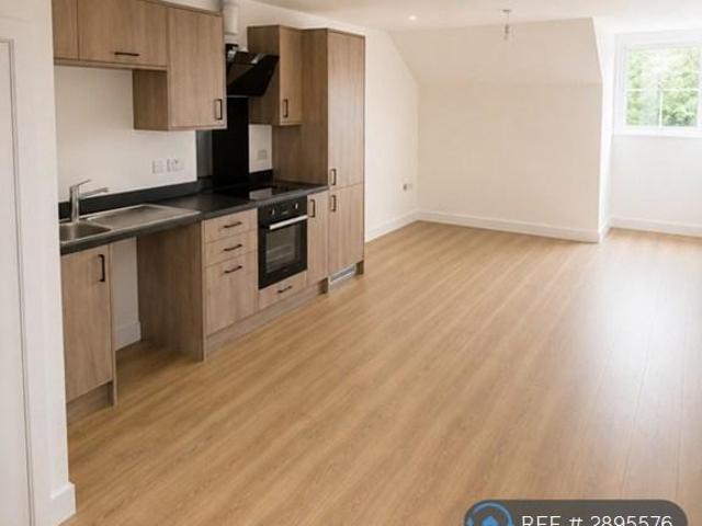 Flat for rent in Bromsgrove, Worcestershire