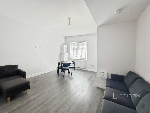 Flat for rent in Bootle, Sefton