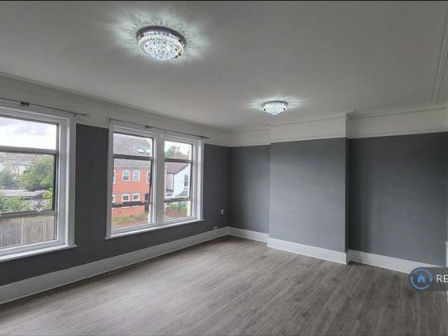 Apartment for rent in New Barnet, Greater London