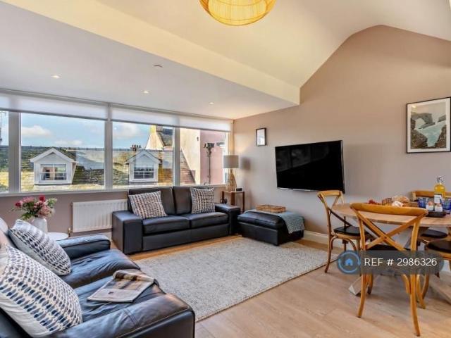 Apartment for rent in Tenby, Wales