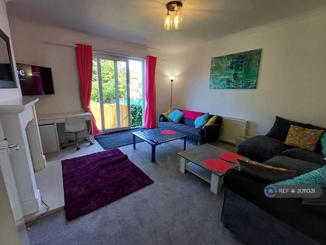 Apartment for rent in Barrowfield, Coatbridge