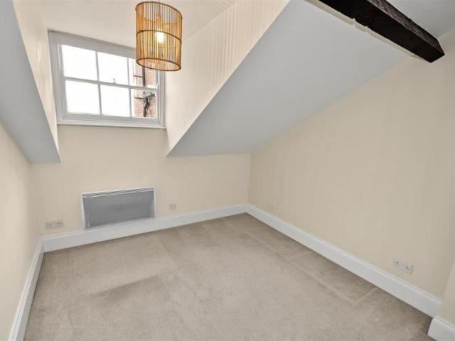 Apartment for rent in Milverton, Warwick