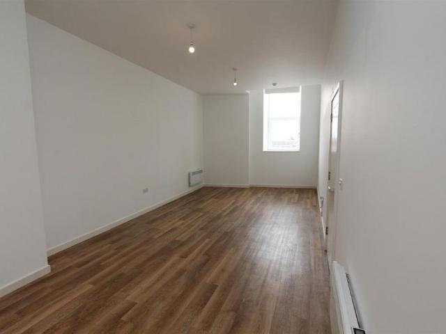 Apartment for rent in Arena Quarter, Leeds