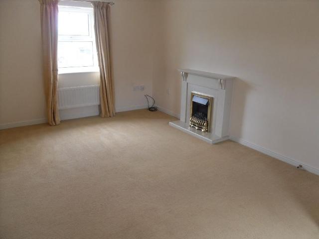 Apartment for rent in Churchward, Rodbourne