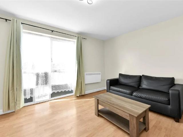Apartment for rent in London Borough of Newham, Greater London