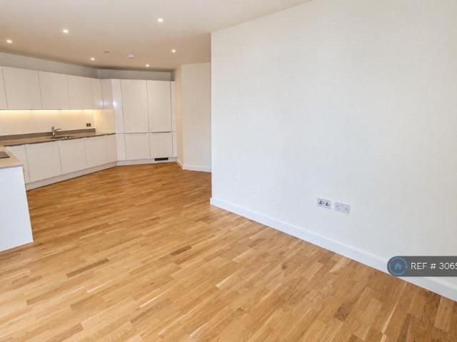 Apartment for rent in Bromley Park, Greater London