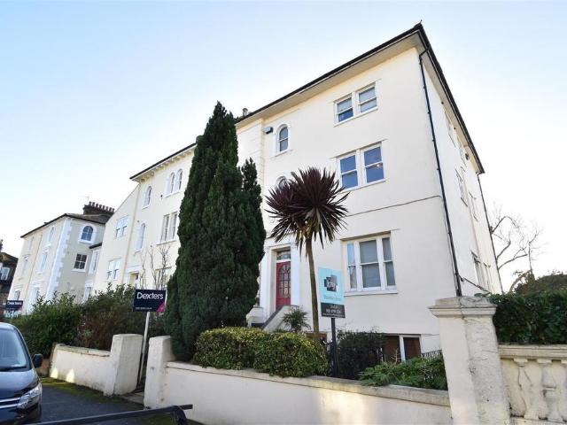 Flat for rent in Surbiton, Greater London