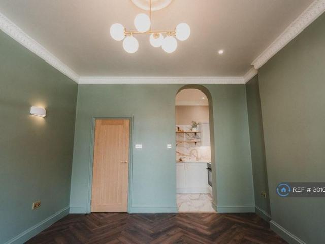Apartment for rent in Cliftonville West, Acol
