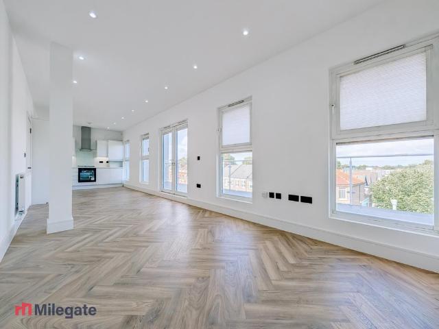 Flat for rent in Greater London