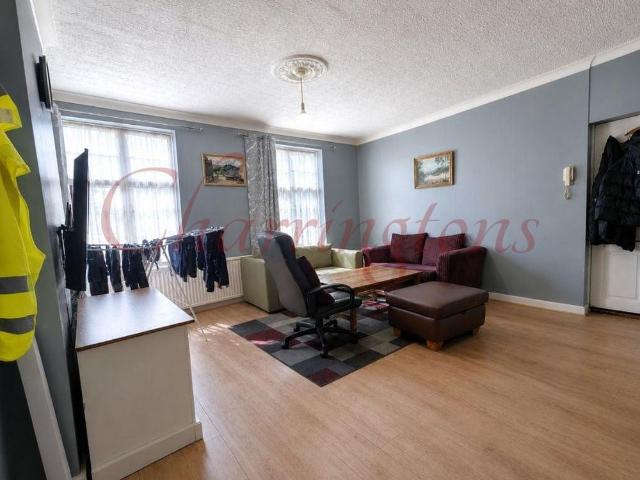 Apartment for rent in Colindale, Greater London
