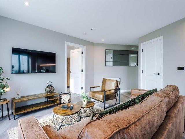 Apartment for rent in London Borough of Sutton, Greater London