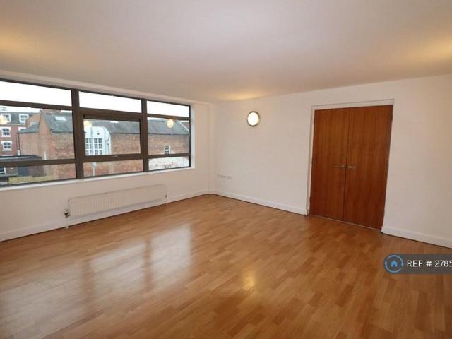 Apartment for rent in Northampton, Isle Of Man