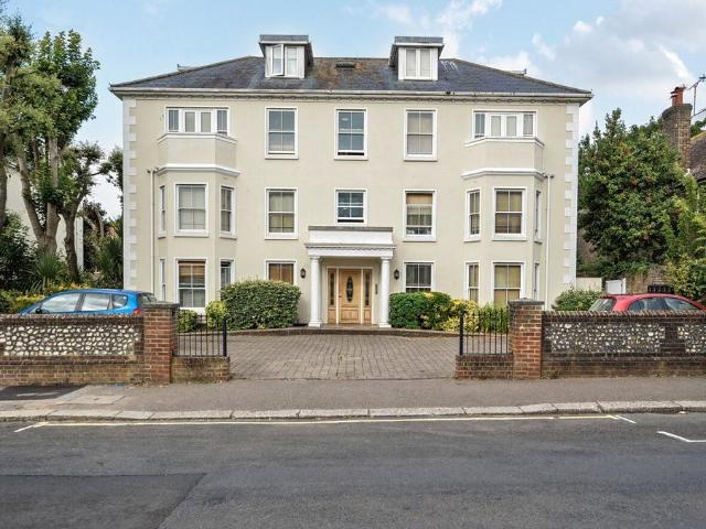 Flat for rent in West Worthing, Worthing
