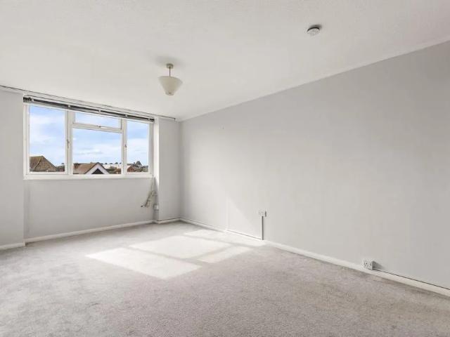 Apartment for rent in Foord, Folkestone and Hythe