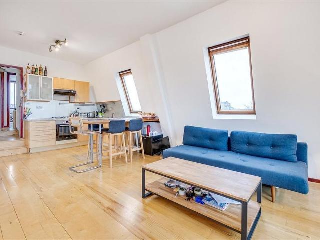 Apartment for rent in London Borough of Hammersmith and Fulham, Greater London