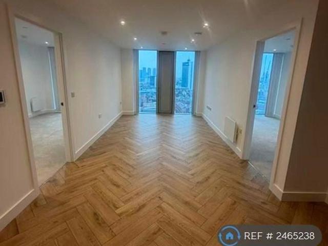 Flat for rent in City Centre, Georgia