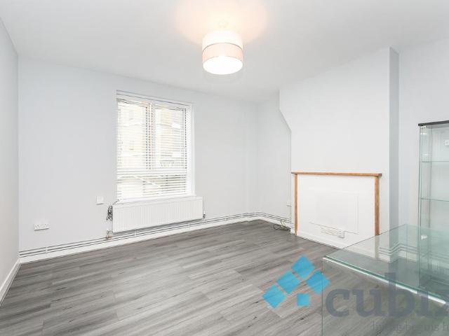 Flat for rent in Walworth, Greater London