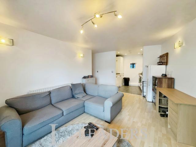 Apartment for rent in Queen's Park, Brighton & Hove