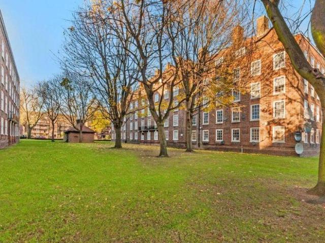 Flat for rent in St. John's Wood, Isle Of Man