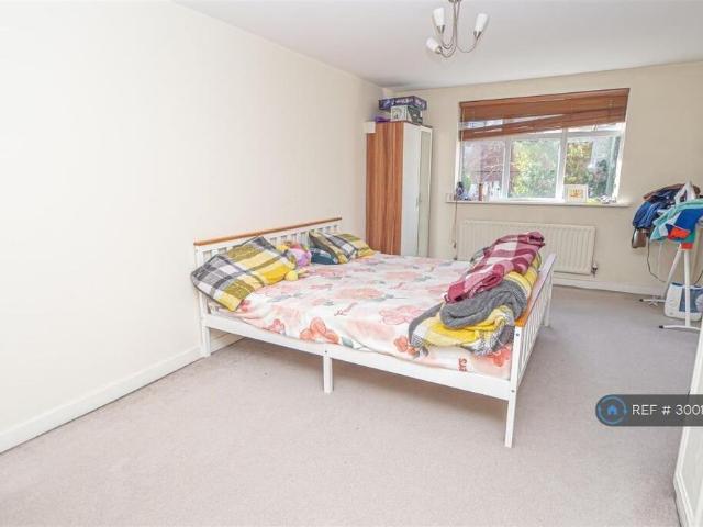 Apartment for rent in Littleover, East Midlands