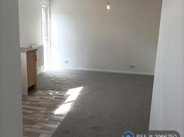 Apartment for rent in Sutton Hill, Telford