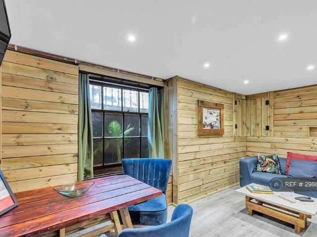 Apartment for rent in Kemptown, Brighton & Hove
