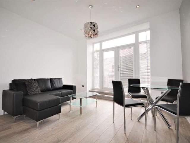 Apartment for rent in Mount Pleasant, Nangreaves