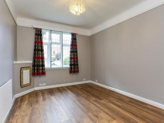 Apartment for rent in London Borough of Hounslow, Osterley