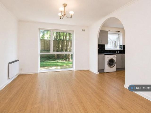 Apartment for rent in Maryland, Greater London
