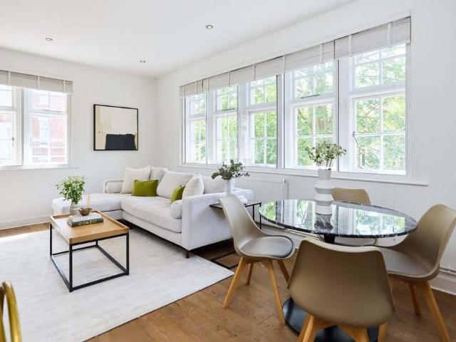 Apartment for rent in Camberwell, Greater London