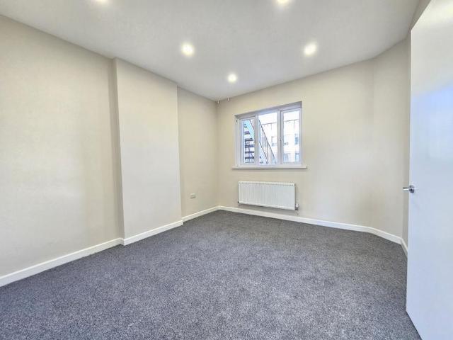 Apartment for rent in Goddington, Greater London