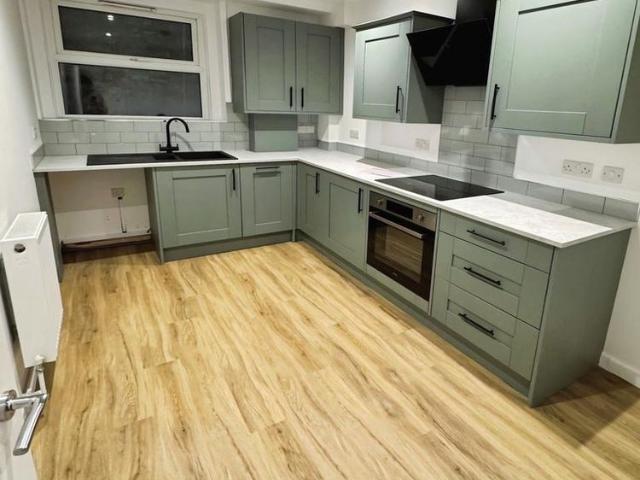 Apartment for rent in Elmfield, Ryde