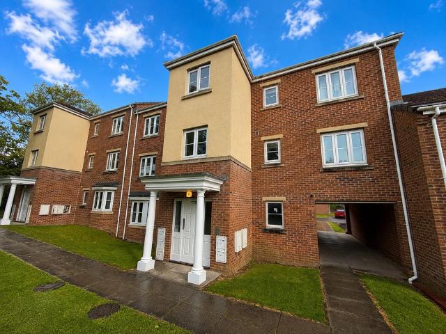 Flat for rent in Herringthorpe, South Yorkshire