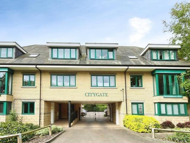 Flat for rent in Chesterton, Arbury