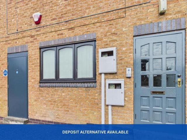 Flat for rent in Desborough
