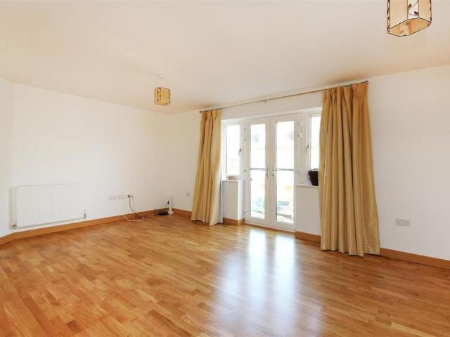 Apartment for rent in Thurston Park, The Bridge