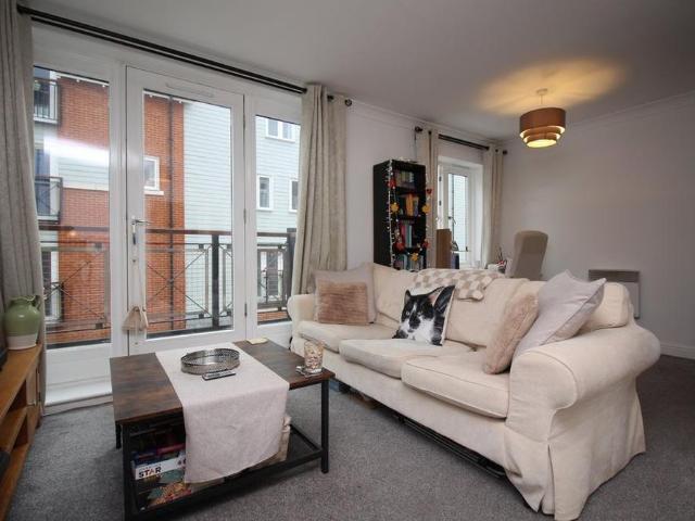 Apartment for rent in St. Mildred's, The Bridge