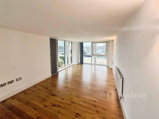 Apartment for rent in Ocean Village, City Of Southampton