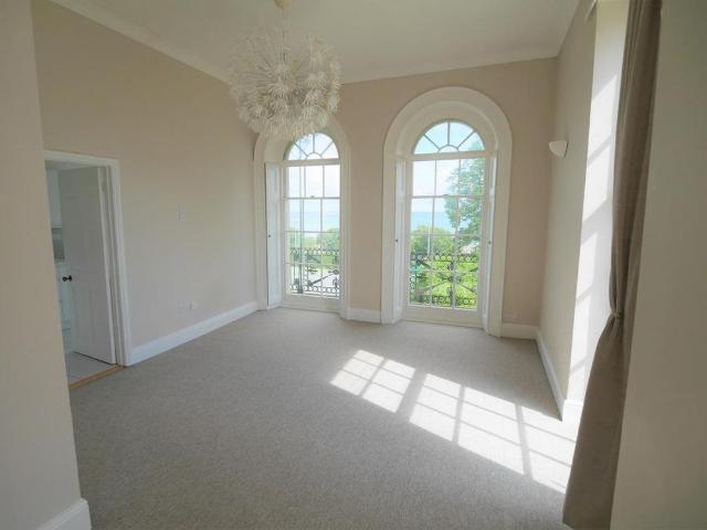 Apartment for rent in Binstead, Ryde